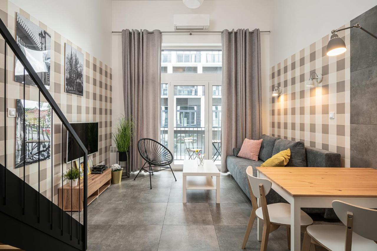 Rentplanet - Apartamenty Zarembowicza Wrocław Buitenkant foto
