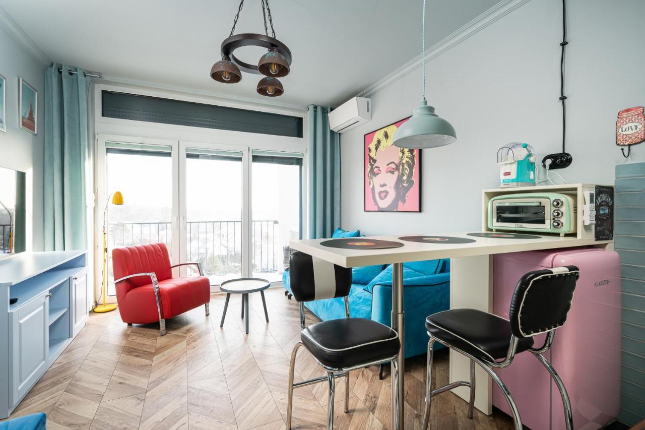 Rentplanet - Apartamenty Zarembowicza Wrocław Buitenkant foto