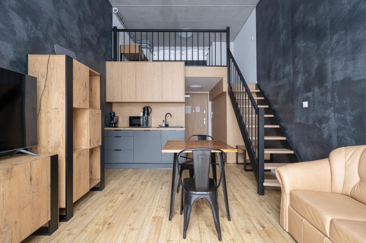Rentplanet - Apartamenty Zarembowicza Wrocław Buitenkant foto