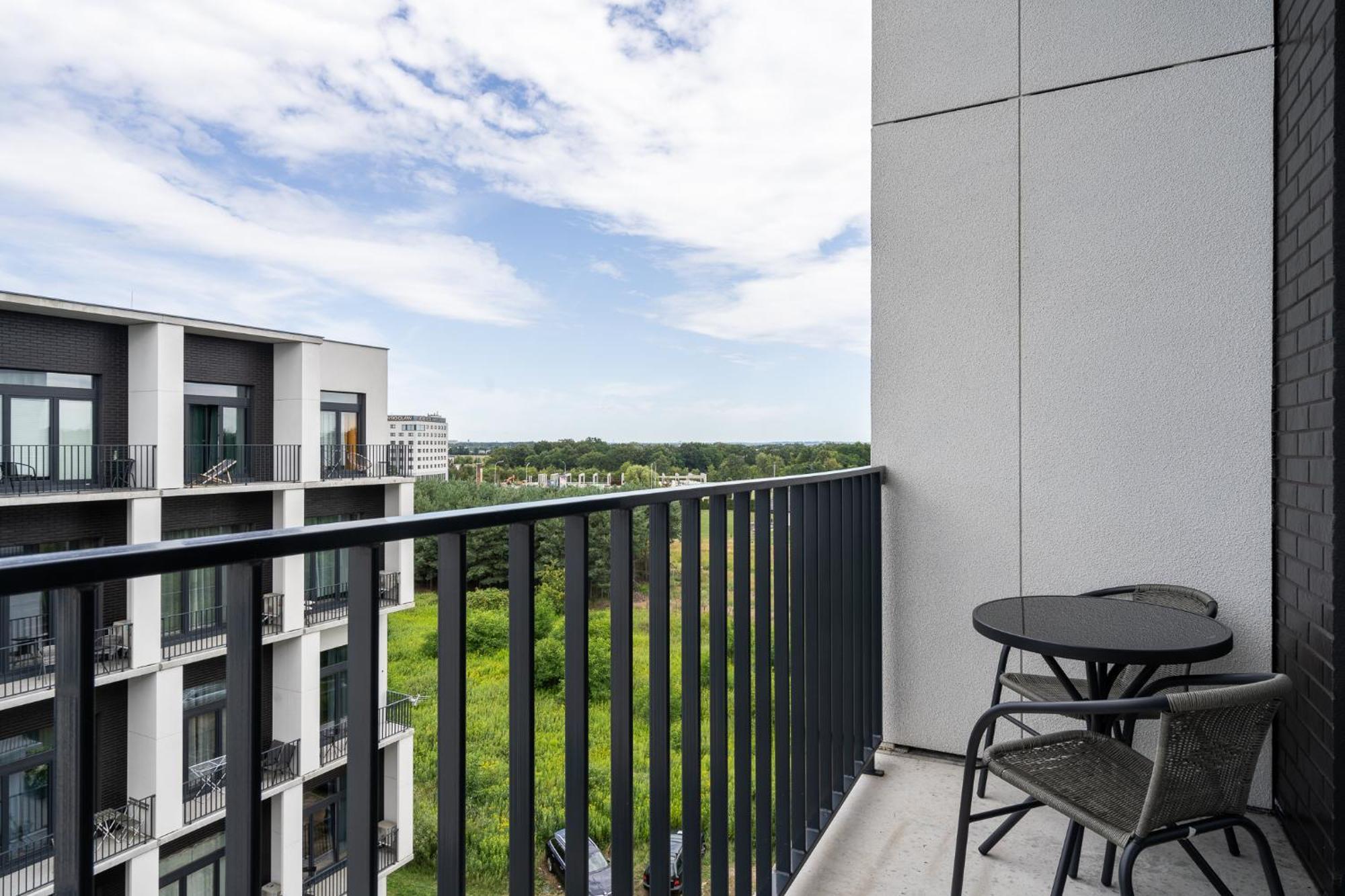 Rentplanet - Apartamenty Zarembowicza Wrocław Buitenkant foto